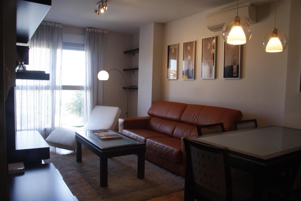 Apartmento Avda Madrid Azuqueca de Henares Oda fotoğraf